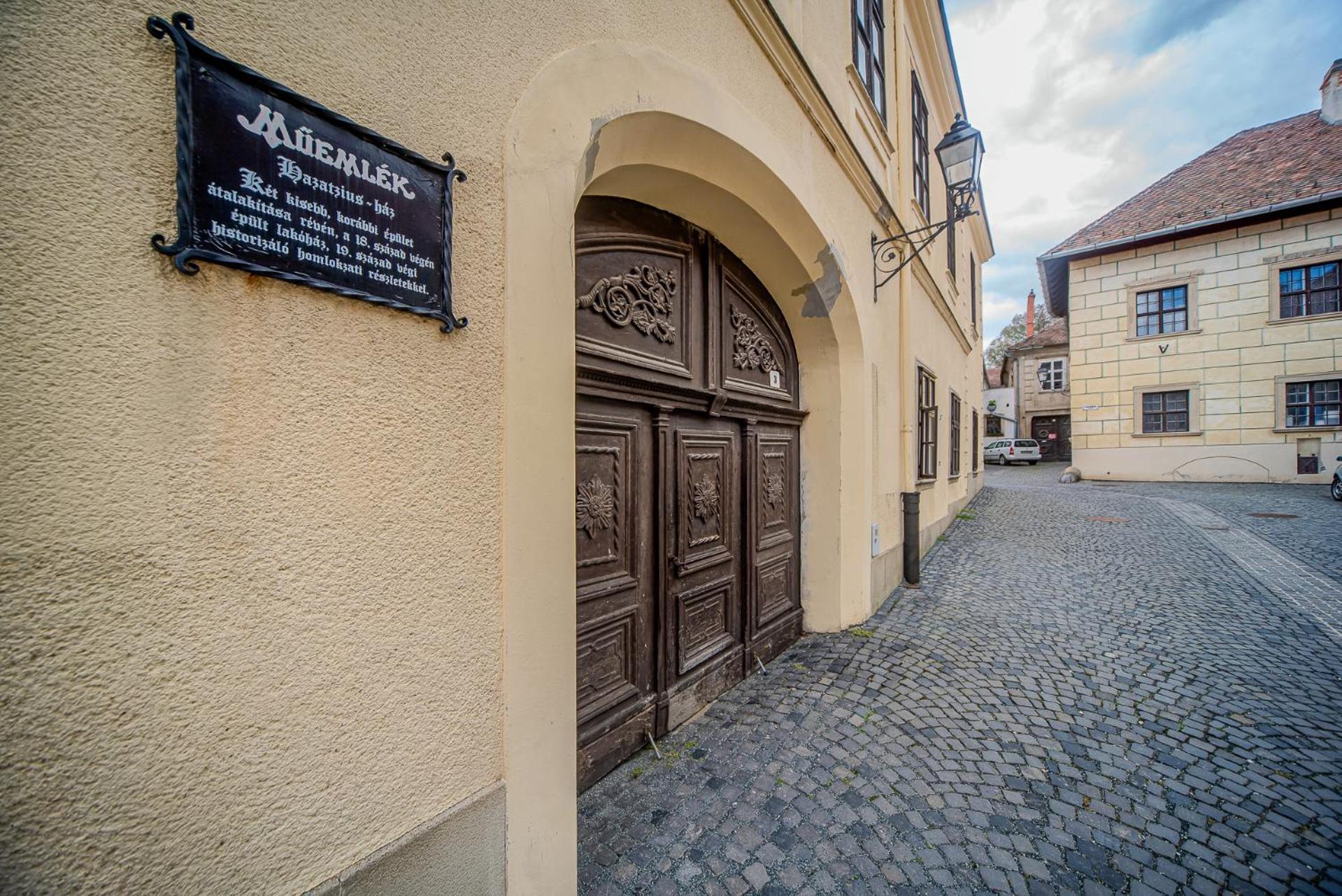 Korde Apartman Кесег Екстер'єр фото