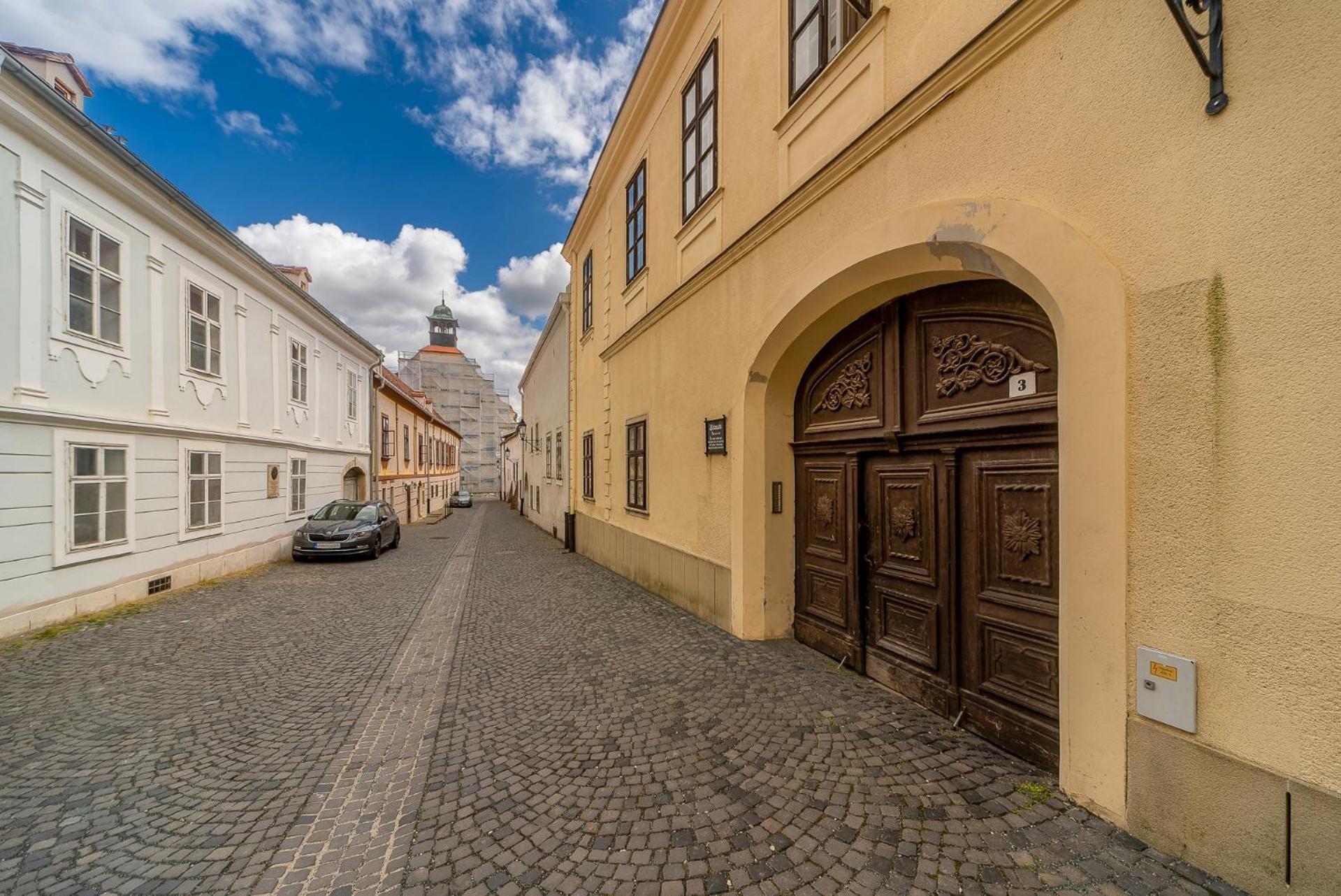 Korde Apartman Кесег Екстер'єр фото